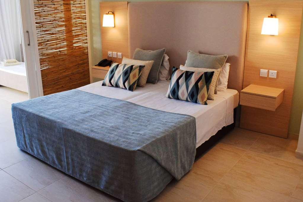 Freij Beach Resort&Waterpark Agia Napa Zimmer foto