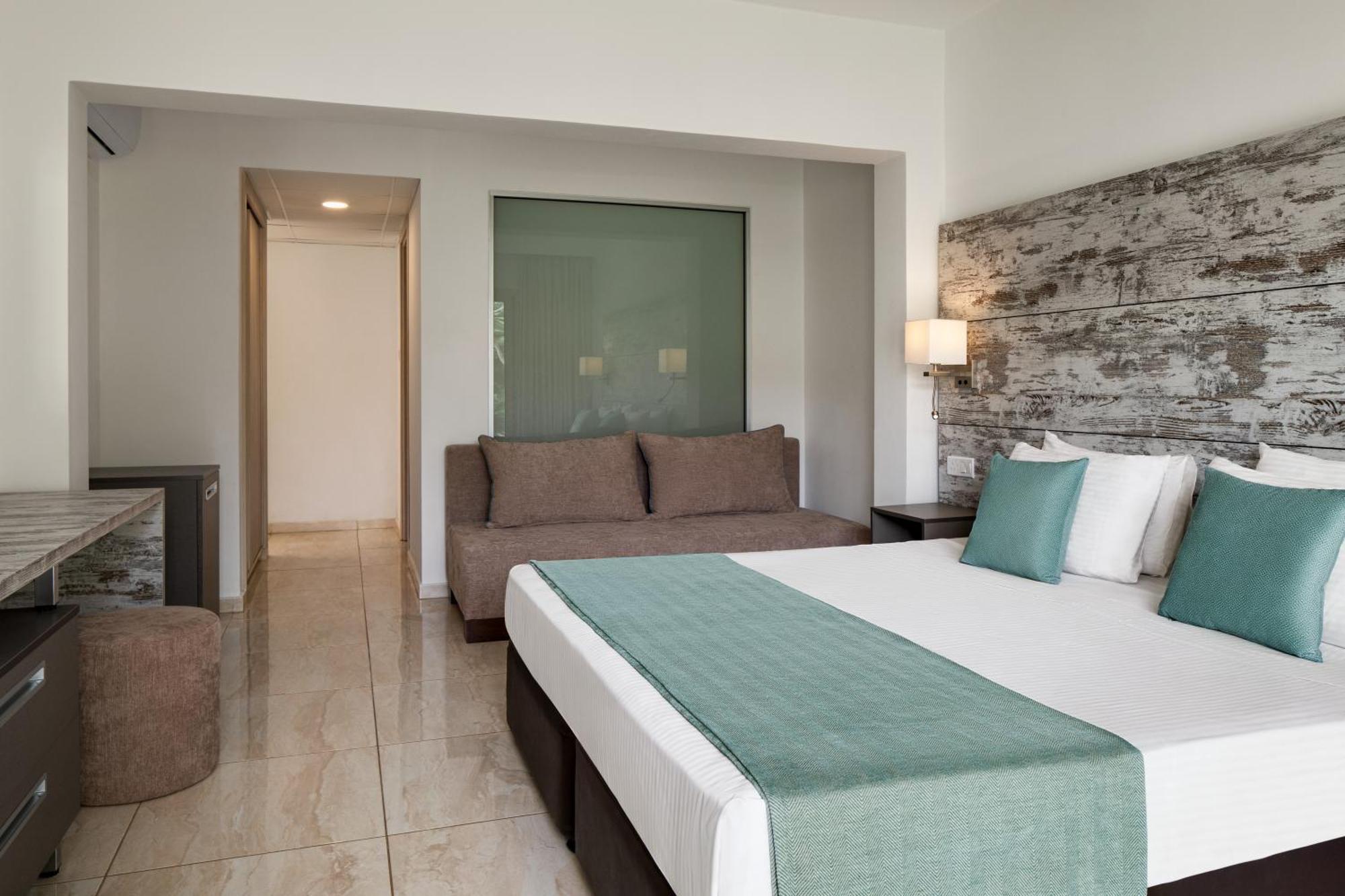 Freij Beach Resort&Waterpark Agia Napa Exterior foto